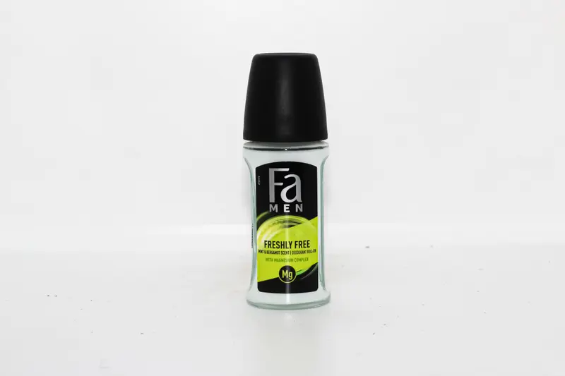 Fa Freshly Free Mint&Bergamot F/W Roll on 50 Ml