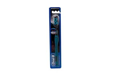 Oral-B All Rounder Black Medium T.Brush