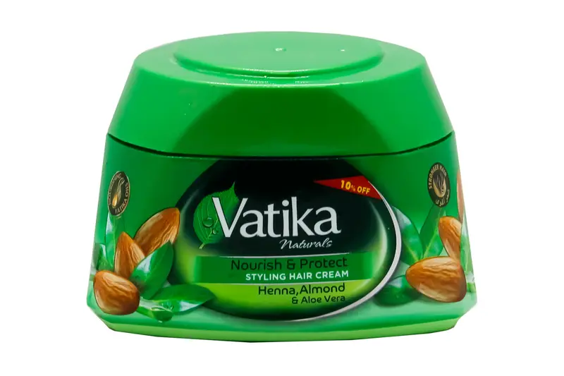 Vatika Henna Almond Hair Cream 190 GM (10%)Off