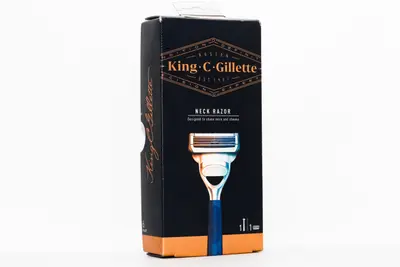 King . C . Gillette Neck Razor Set