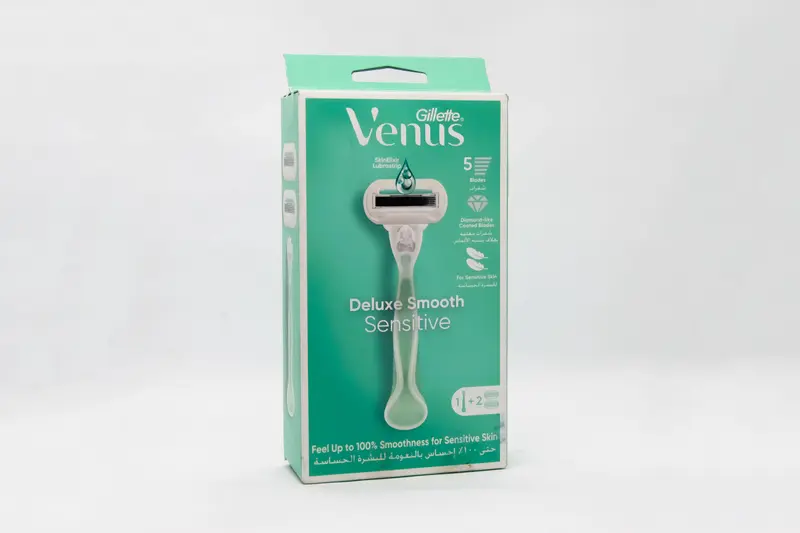 Gtt Venus Deluxe Smooth Sensitive Hand+2 Razor Off