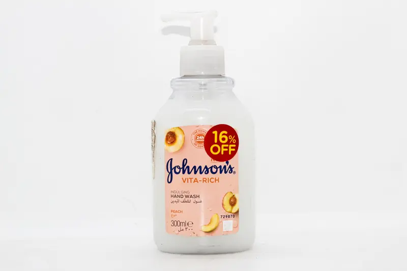 J&J Vita Rich Peach Hand Wash 300 Ml (16%) Off