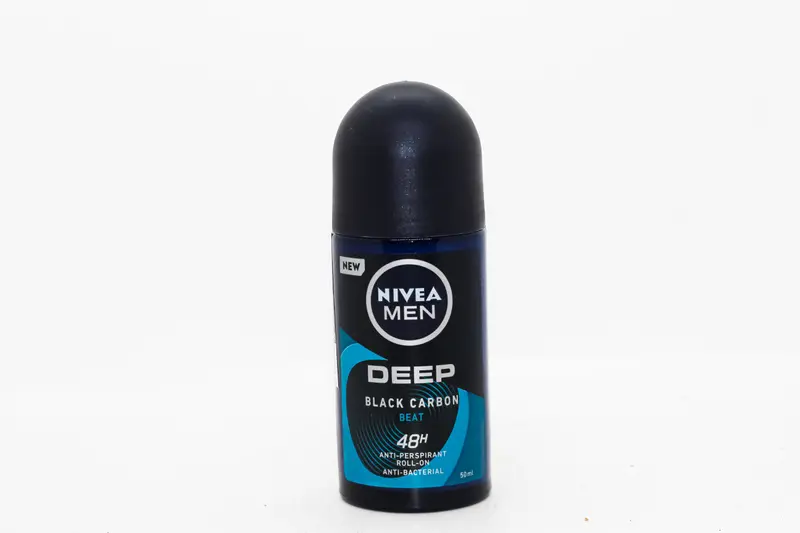Nivea Deep Black  Beat F/M Roll On 50Ml (15%)Off