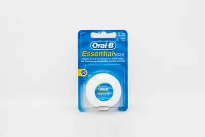 Oral-B Essential Mint Waxed Floss