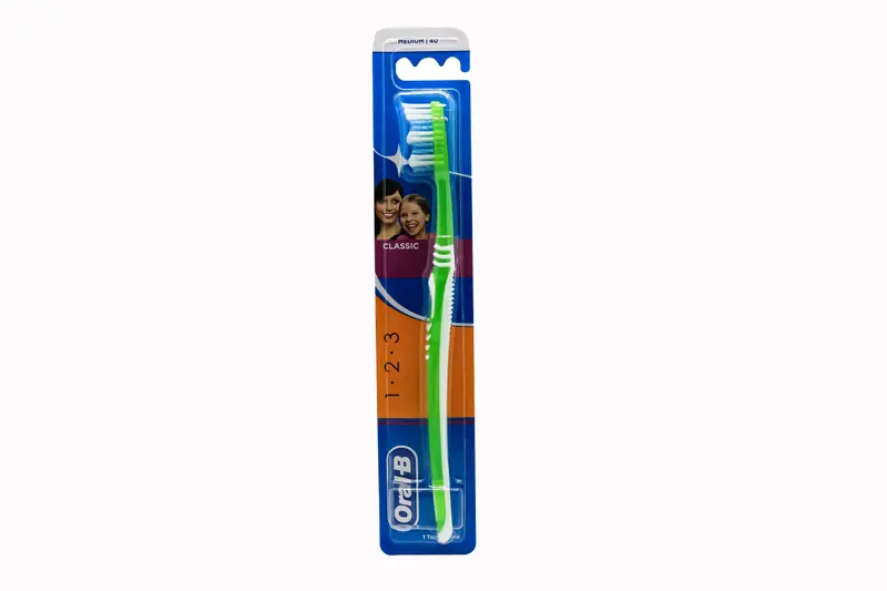 Oral-B Classic 40 Medium T.Brush