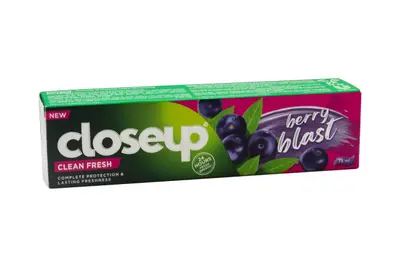 Close Up Clean Fresh Berry Blast  T.Paste 75 Ml